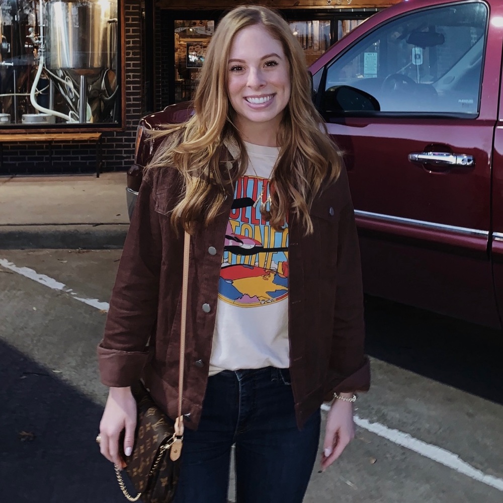 Meet your Posher, Madyson